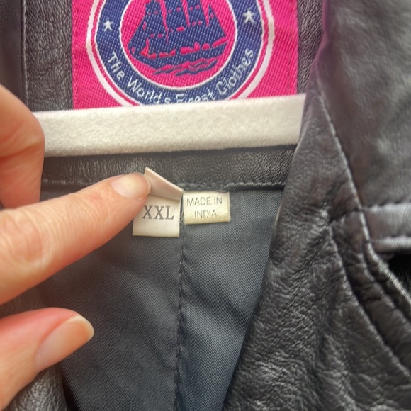 Vintage Black Leather Women’s Trenchcoat XXL Burk’s Bay - Picture 7 of 17